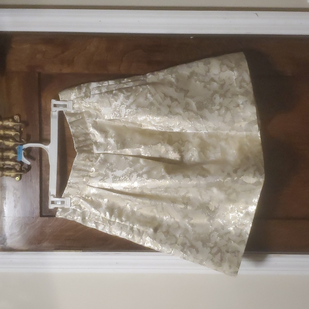 Maeve by Anthropologie  metallic brocade gold skirt